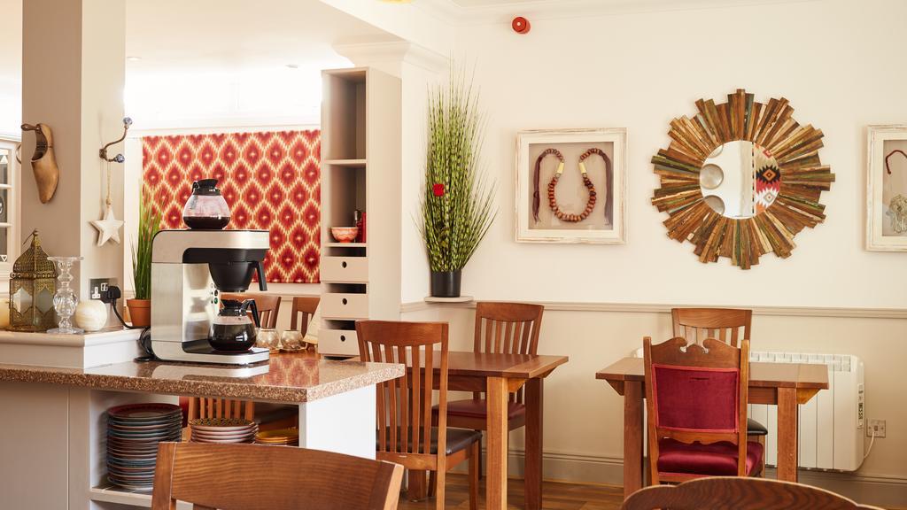 Ziggurat Boutique Hotel Saint Peter Port ภายนอก รูปภาพ