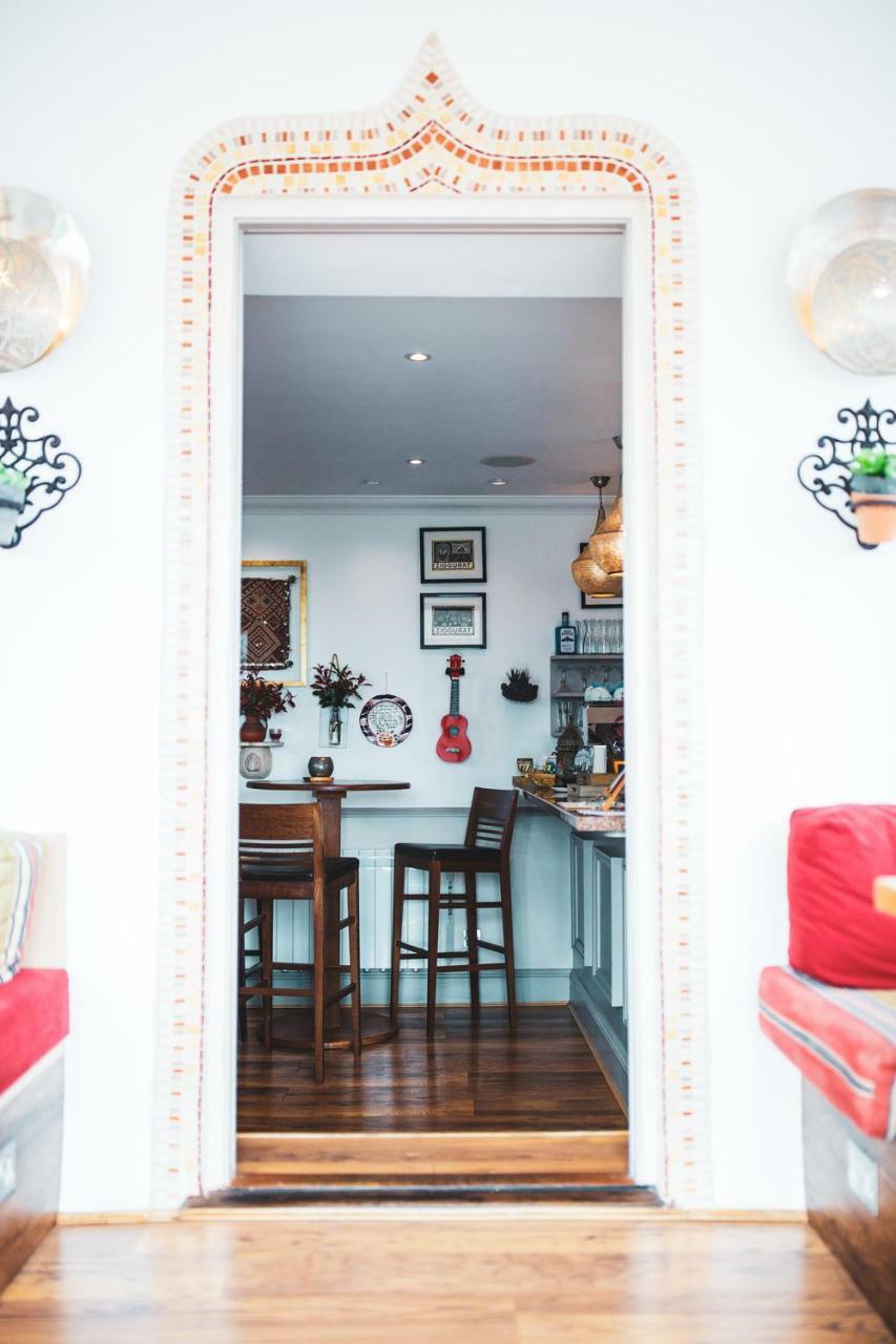 Ziggurat Boutique Hotel Saint Peter Port ภายนอก รูปภาพ
